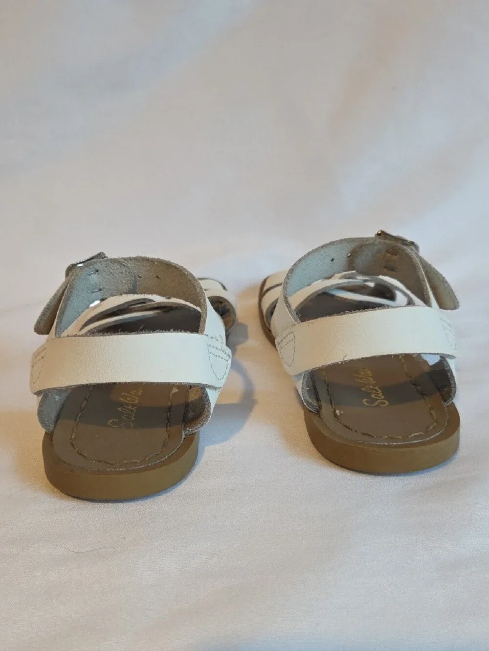 Children's White Leather Strappy Sandals with Buckle